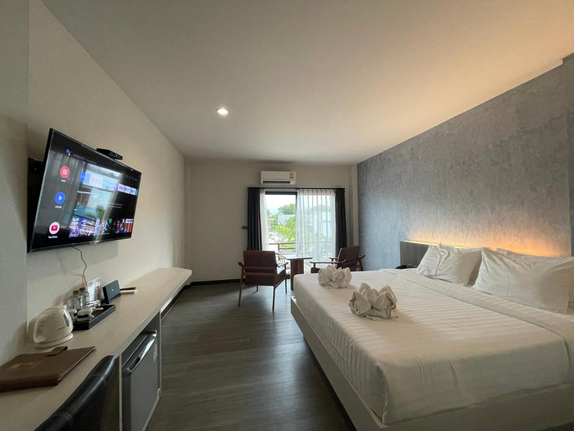 Socool Grand Hotel Nang Rong Extérieur photo