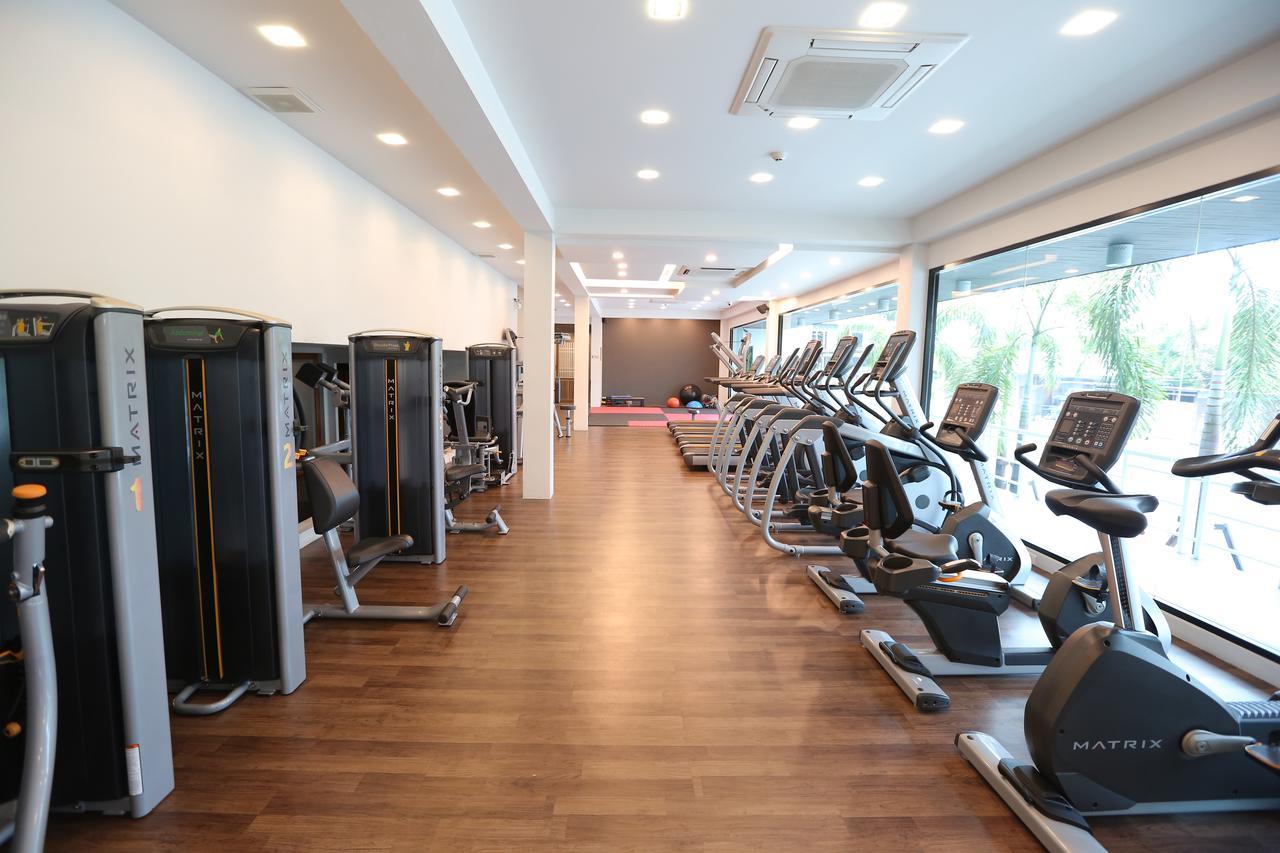 Socool Grand Hotel Nang Rong Extérieur photo